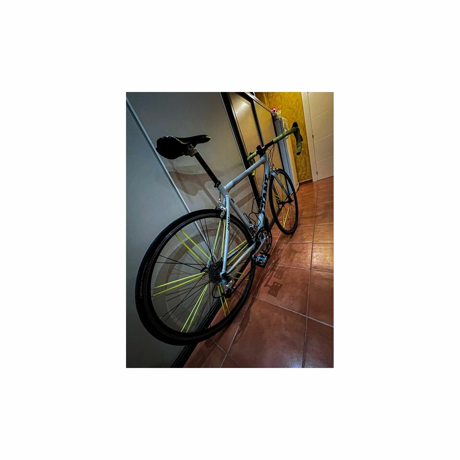 Vélo De Course Giant - 52 - 28" – Image 2